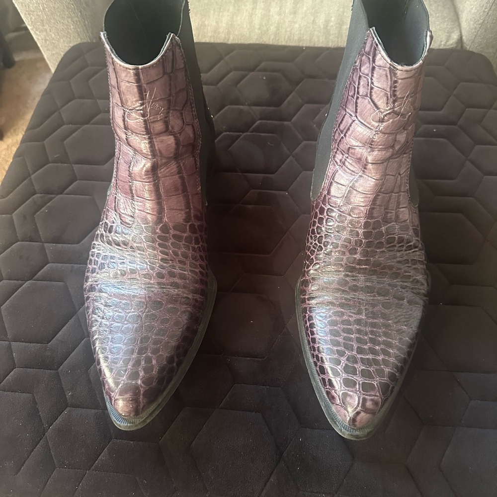 John Fluevog Men's Crocodile Pattern Boots - Purple and Black